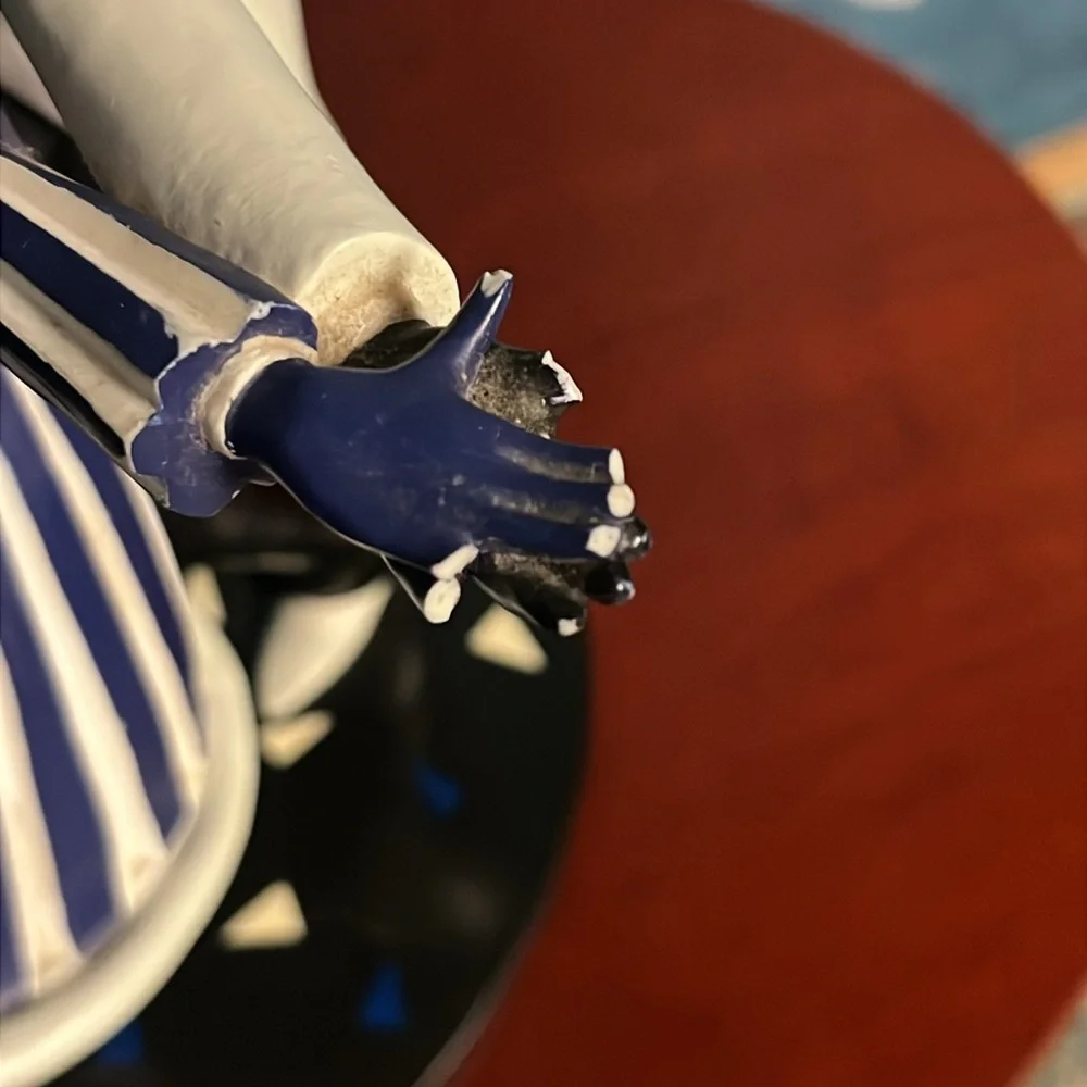 Ty Wilson Lindy Hop Figurine - Picture 5 of 9